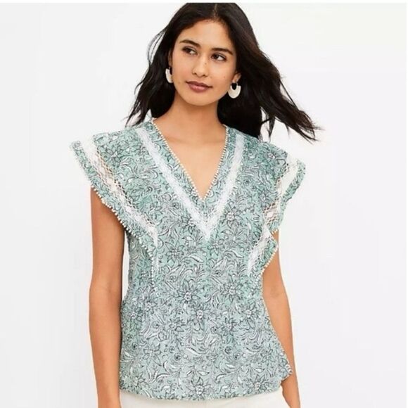 LOFT Green Print Flutter Sleeve Top size XS - Picture 1 of 4